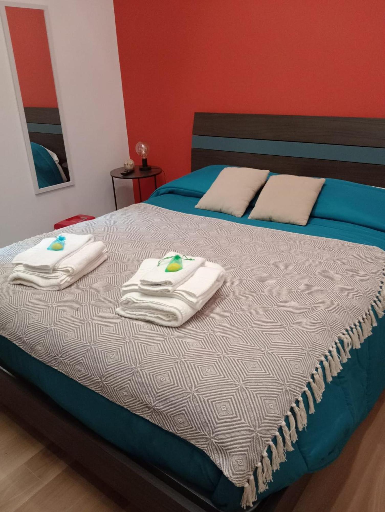 Bed and Breakfast Antico Palazzo Salerno Exterior foto
